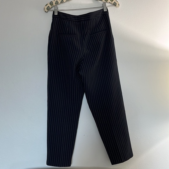 TOPSHOP Petite Navy Pinstripe Tapered Trousers - Picture 4 of 6